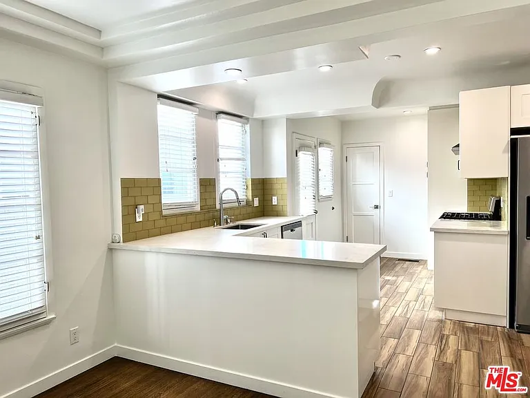 1014 Meadowbrook Ave — Photo 17