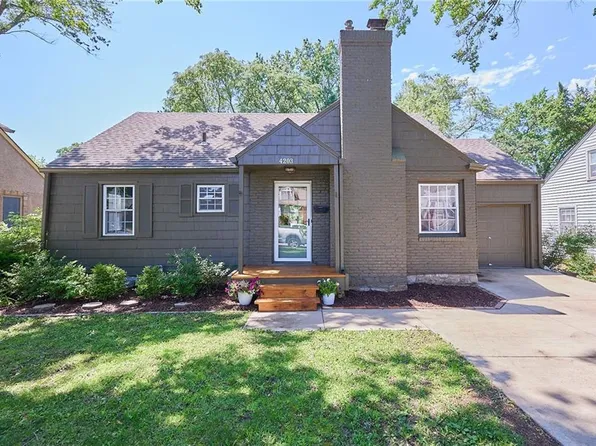 4203 W 53rd Ter, Roeland Park, KS 66205