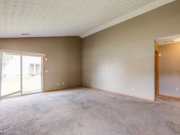 3rd image of 3212 Easthaven Dr S