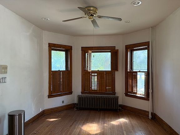 2nd image of 1922 N Humboldt Blvd