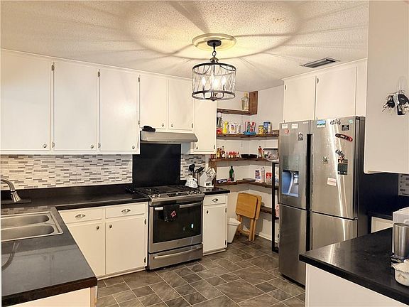 5th image of 2769 N Chadwick Dr