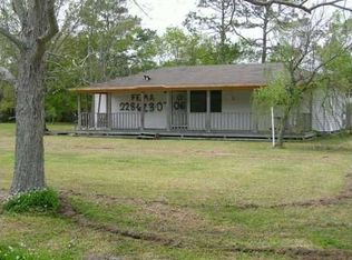 4111 Tracy St, Moss Point, MS 39562