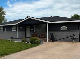 5966 Aspen Dr, Great Bend, KS 67530