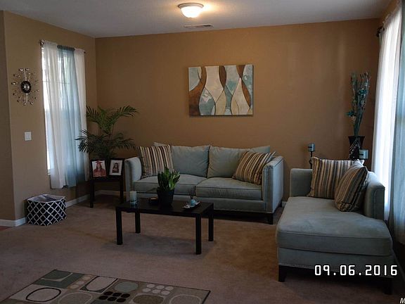 3rd image of 1350 Alpine Creek Dr