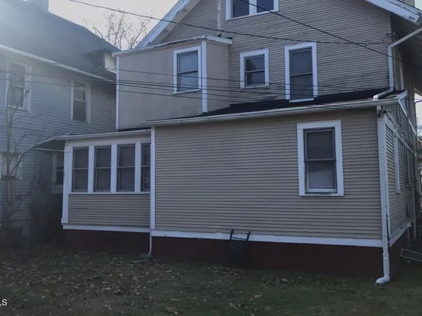 2278 Warren St, Toledo, OH 43620