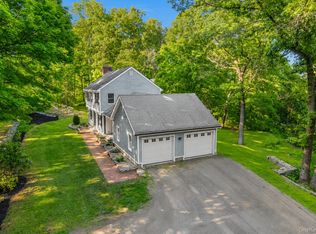 34 Contour Lane, Salt Point, NY 12578