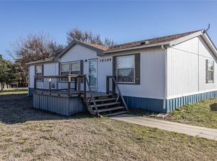 10104 N 2391st Rd, Weatherford, OK 73096
