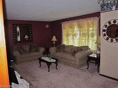 5th image of 4806 Briarwood Dr