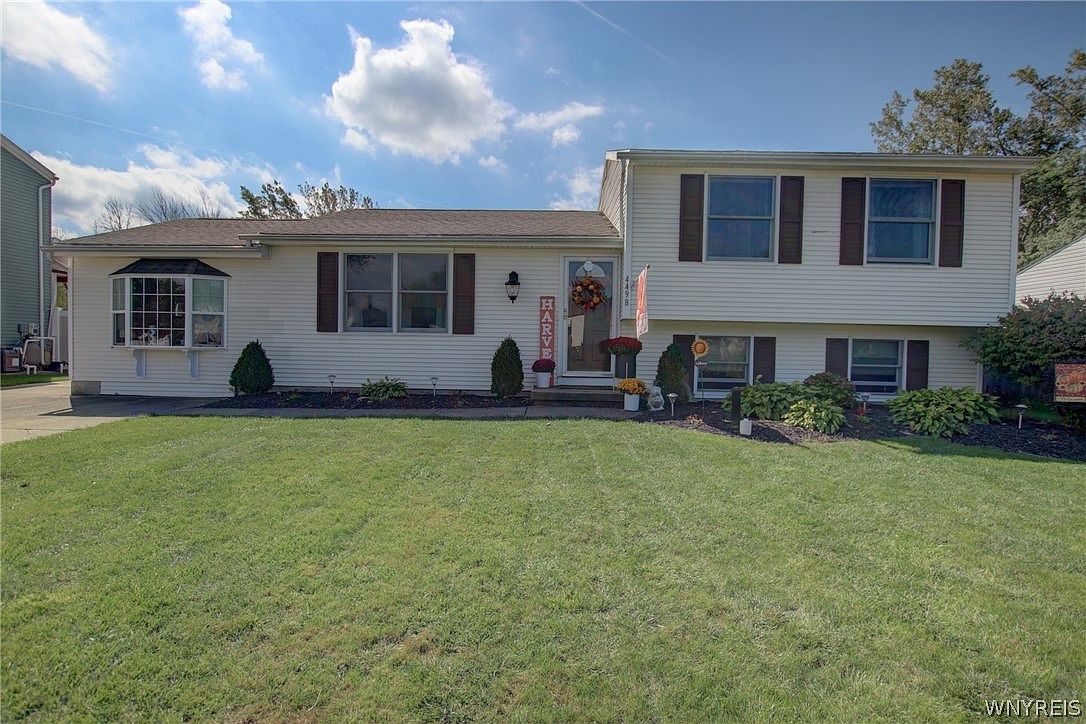 4498 Buckingham Ln, Hamburg, NY 14075 Zillow