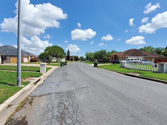 2nd image of 434 Sagua La Grande Ave