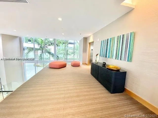 16385 Biscayne Blvd #702 — Photo 30