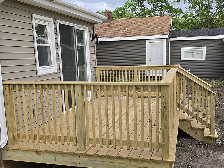Rear deck