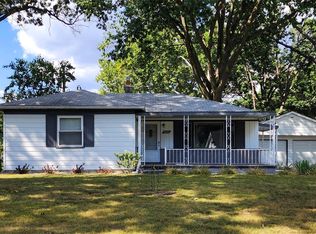 36012 Manila Ave, Westland, MI 48186