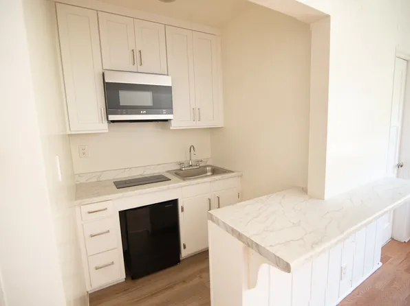 4754 Oakwood Ave APT 11, Los Angeles, CA 90004