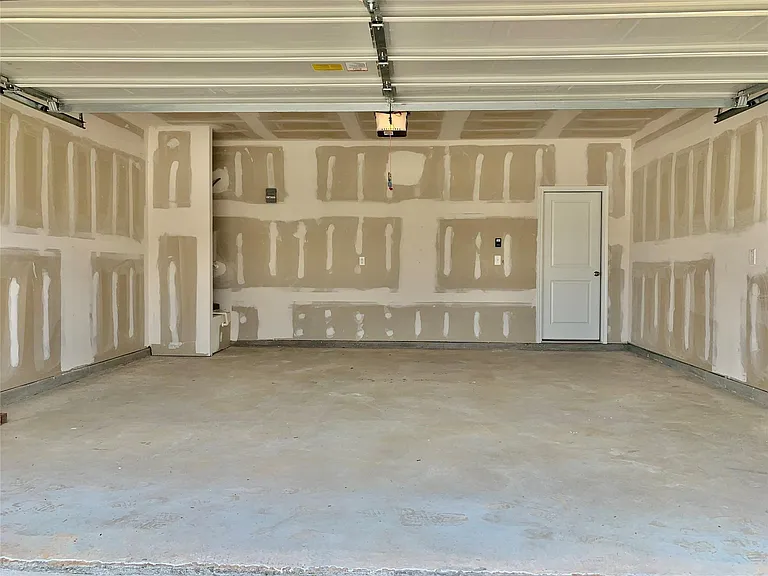 1024 Greenshank Dr — Photo 25