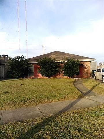 1st image of 809 Petite Dr