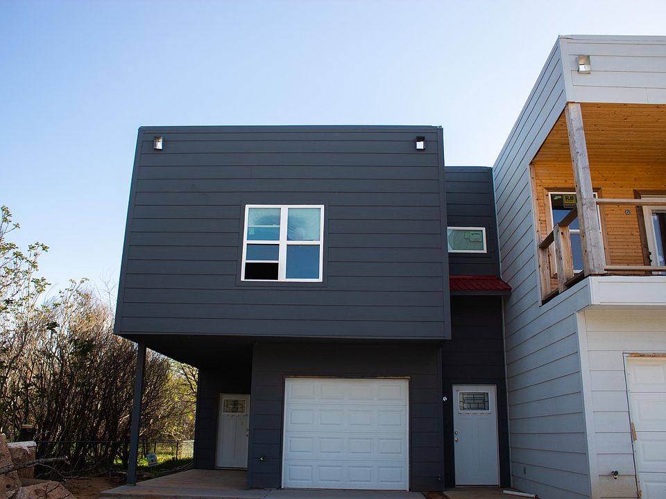 1st image of 438 W College St #1