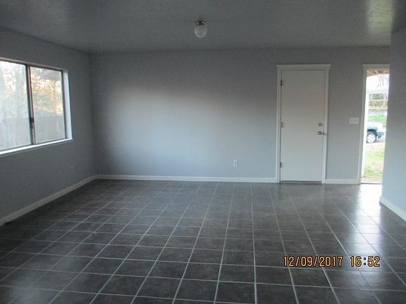 5th image of 3837 Pullup Pl