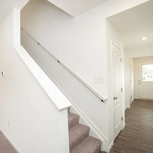 Entrance Aisle and stairs to second floor