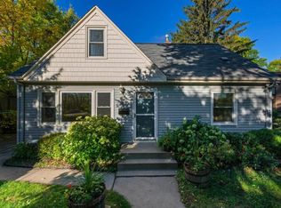 5427 4th St N, Brooklyn Center, MN 55430