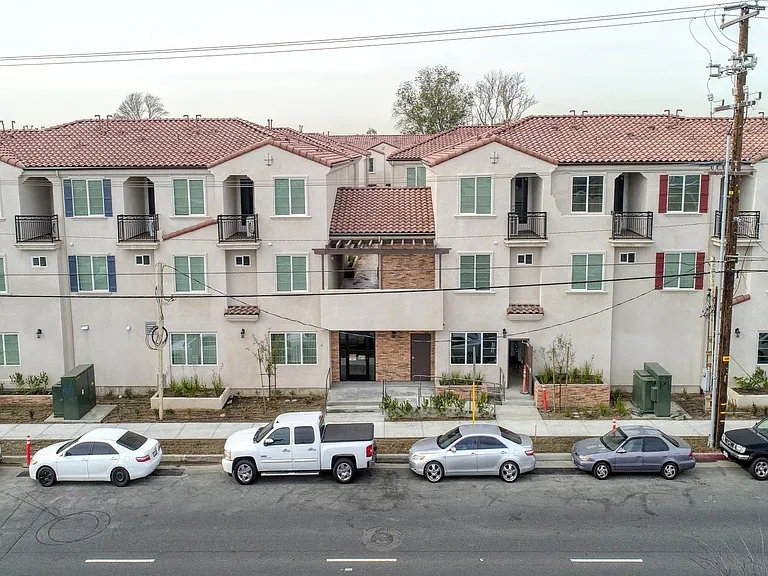 The Views Apartment Homes — Photo 36