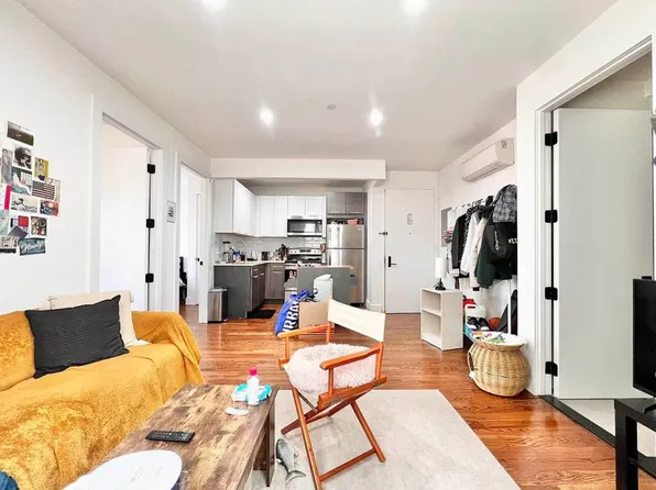 2514 Cortelyou Road image 1 of 15