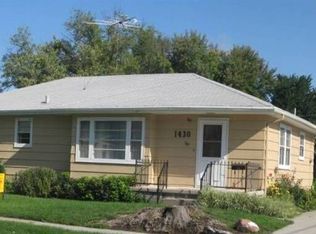 1430 E 12th St, Fremont, NE 68025