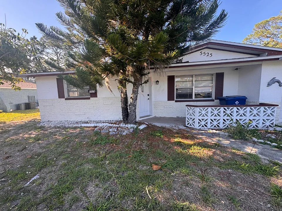 5525 Quist Dr #1
