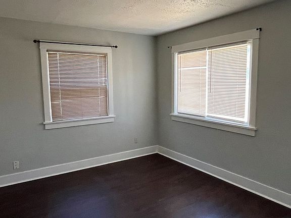 3rd image of 1826 Oregon Ave #A