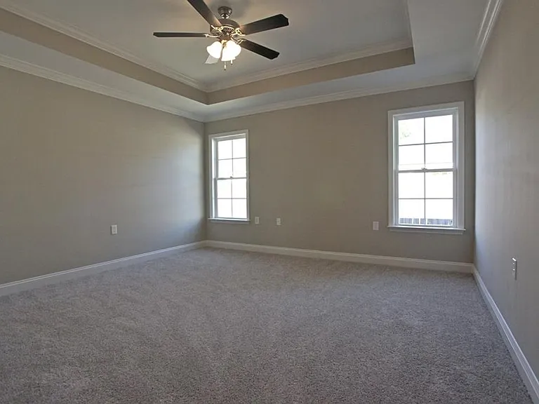 4304 Summer Hill Pl — Photo 3