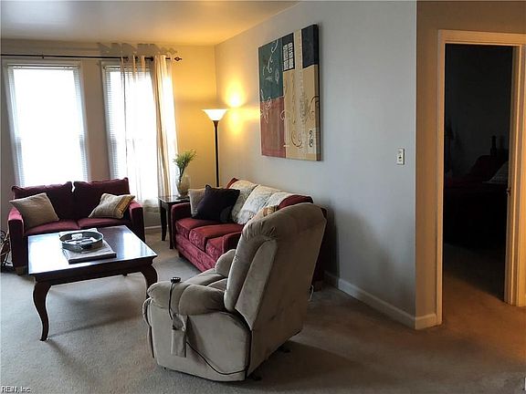 4th image of 309 W Freemason St APT 2