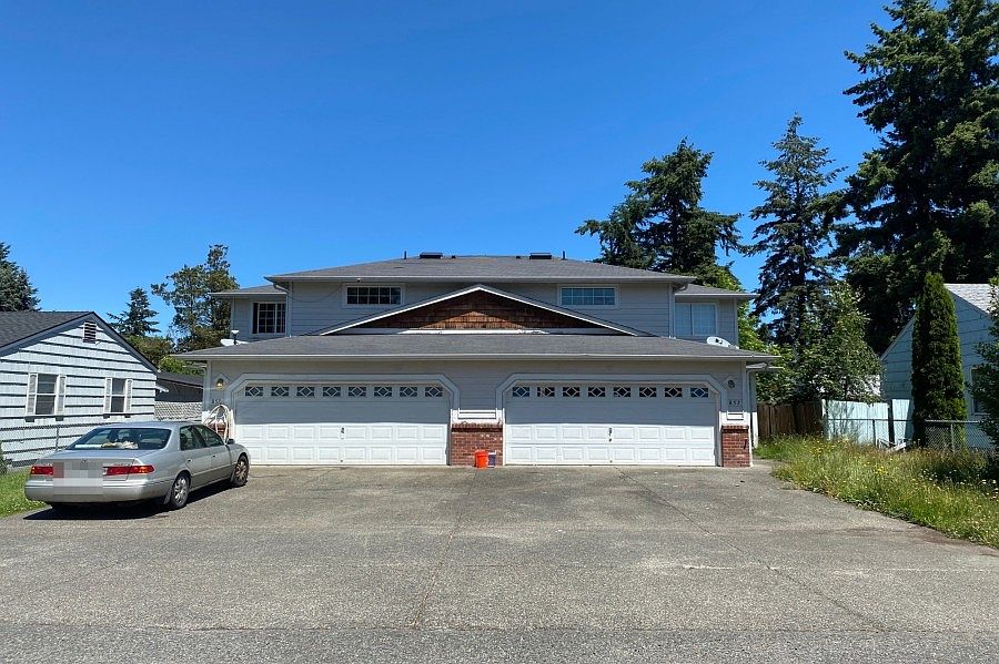 1st image of 857 117th St S