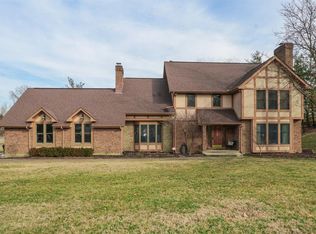 1100 Chatham Ct, Cincinnati, OH 45215