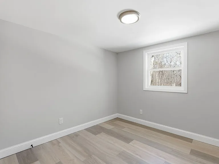 452 Montauk Hwy — Photo 11