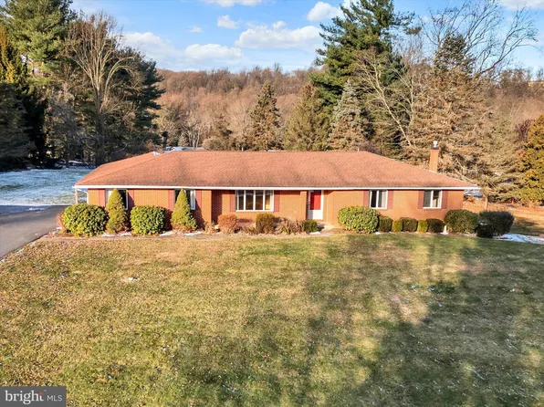 31 Barbara Dr, Alburtis, PA 18011