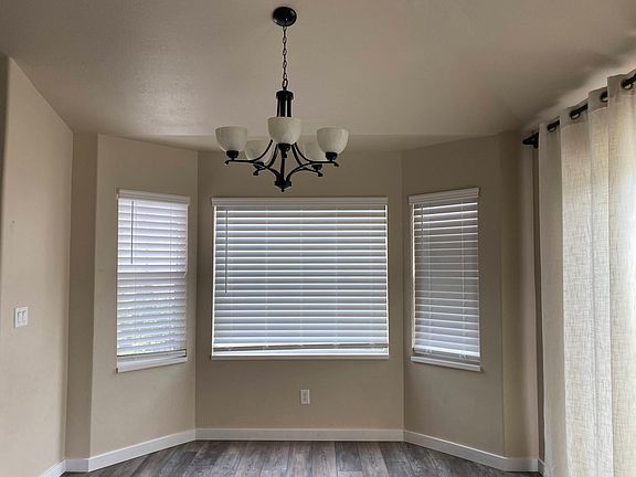 Dining area and bay window