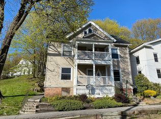 19 High St, Winsted, CT 06098