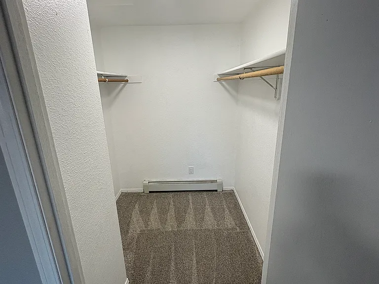 1721 E 59th Ave #3 — Photo 8