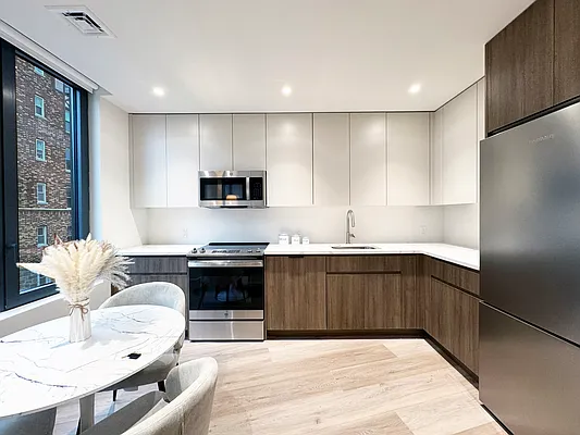 Rented by Bohemia Realty Group | media 13