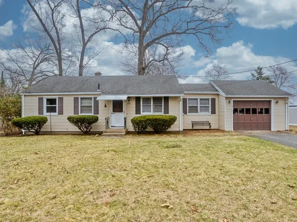 499 Franklin Street Ext, Agawam, MA 01001