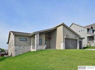 19969 Monroe St, Omaha, NE 68135