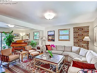1872 Del Rosa Ct — Photo 8
