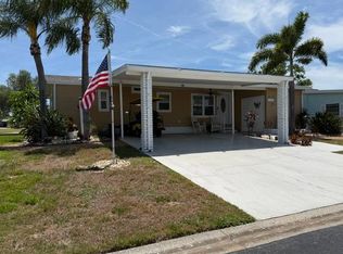 1915 Bayou Dr N, Ruskin, FL 33570