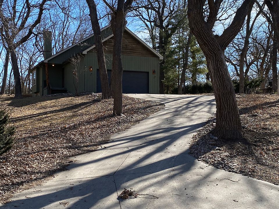 1st image of 18903 Walnut Dr