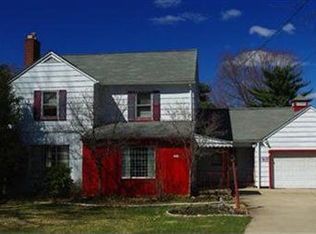 2204 Normandy Dr, Youngstown, OH 44511