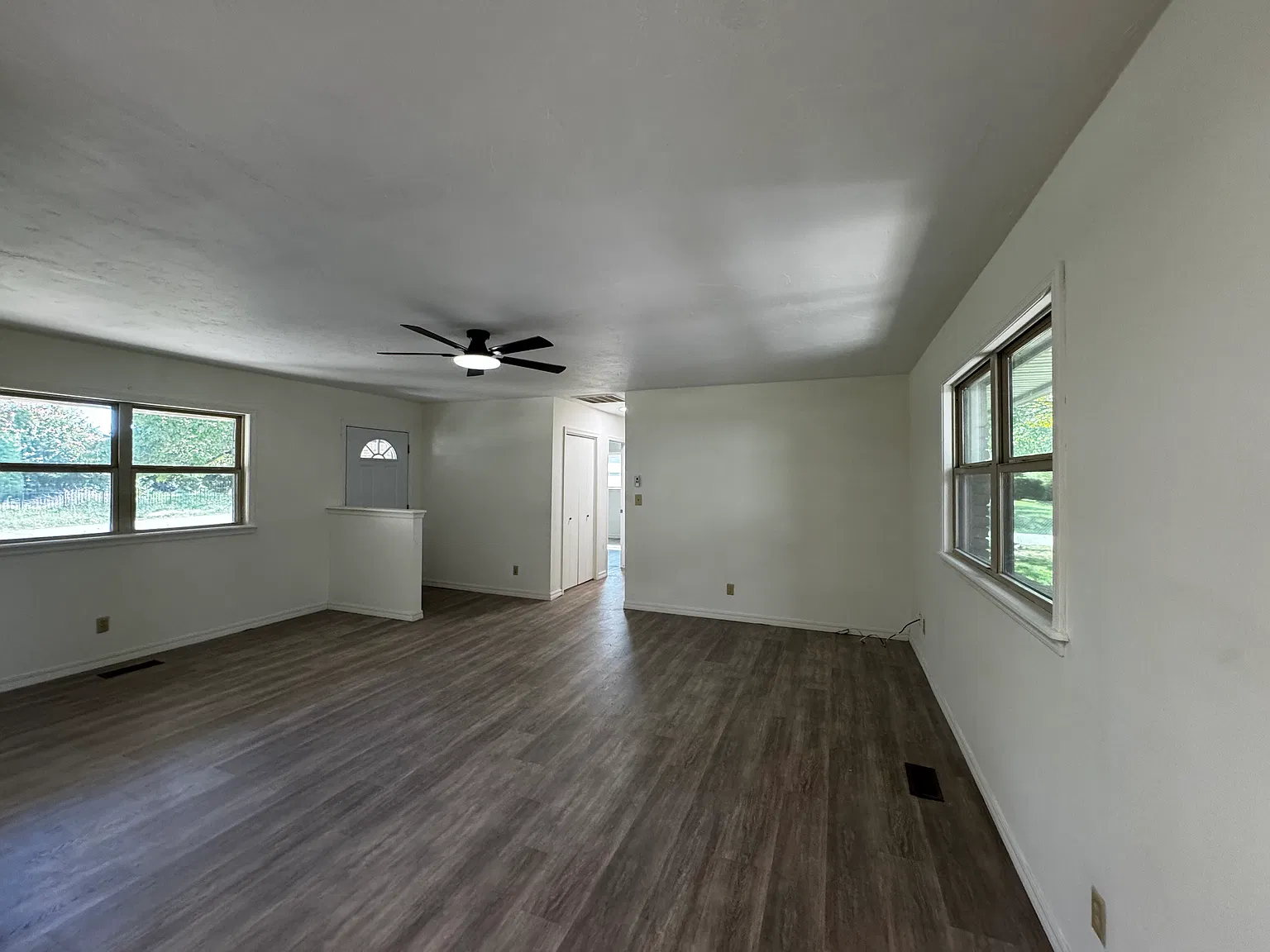 2 bed, 900 sqft, $1,350 — Photo 3