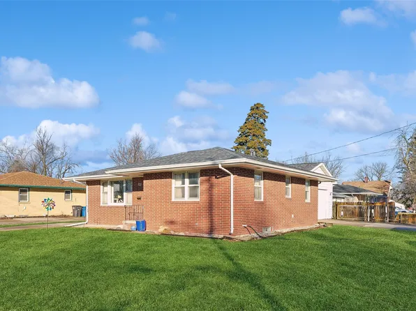 701 Marion St, Des Moines, IA 50315