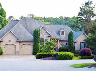 808 Grey Oaks Dr, Seneca, SC 29678