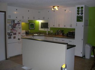 8240 Douglas Cir N, Brooklyn Park, MN 55443