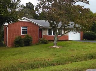 1532 Meadow Lane Cir, Morristown, TN 37813